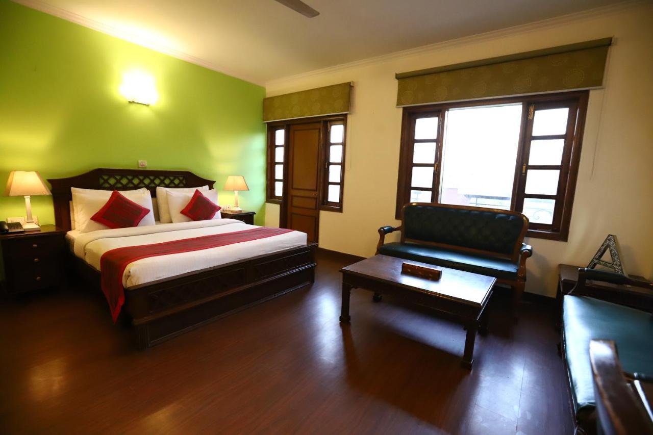 Hotel Ambica Palace Aiims New Delhi - Couple Friendly Local Id Accepted Ngoại thất bức ảnh